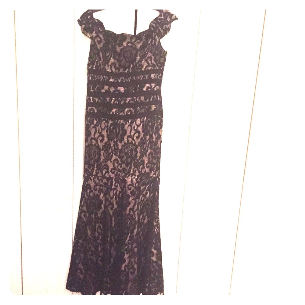 Betsy Adams gown