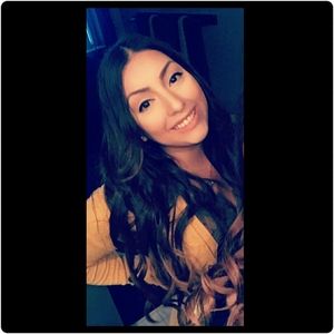 Meet your Posher, Angela