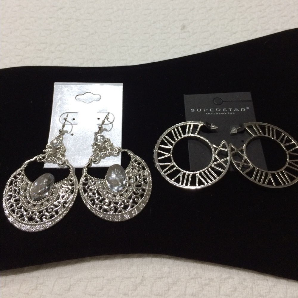 CLOSET CLOSING SALE NWT Two pair of earrings