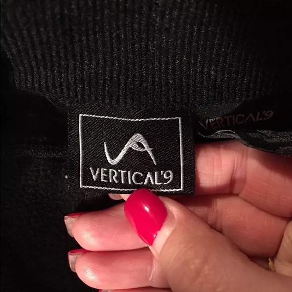 Sold - Picture 3 of 6