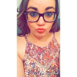 Meet your Posher, Brittany