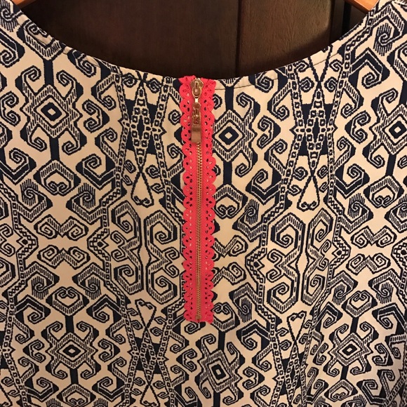 Blue and Cream Polyester Dress - Picture 3 of 3