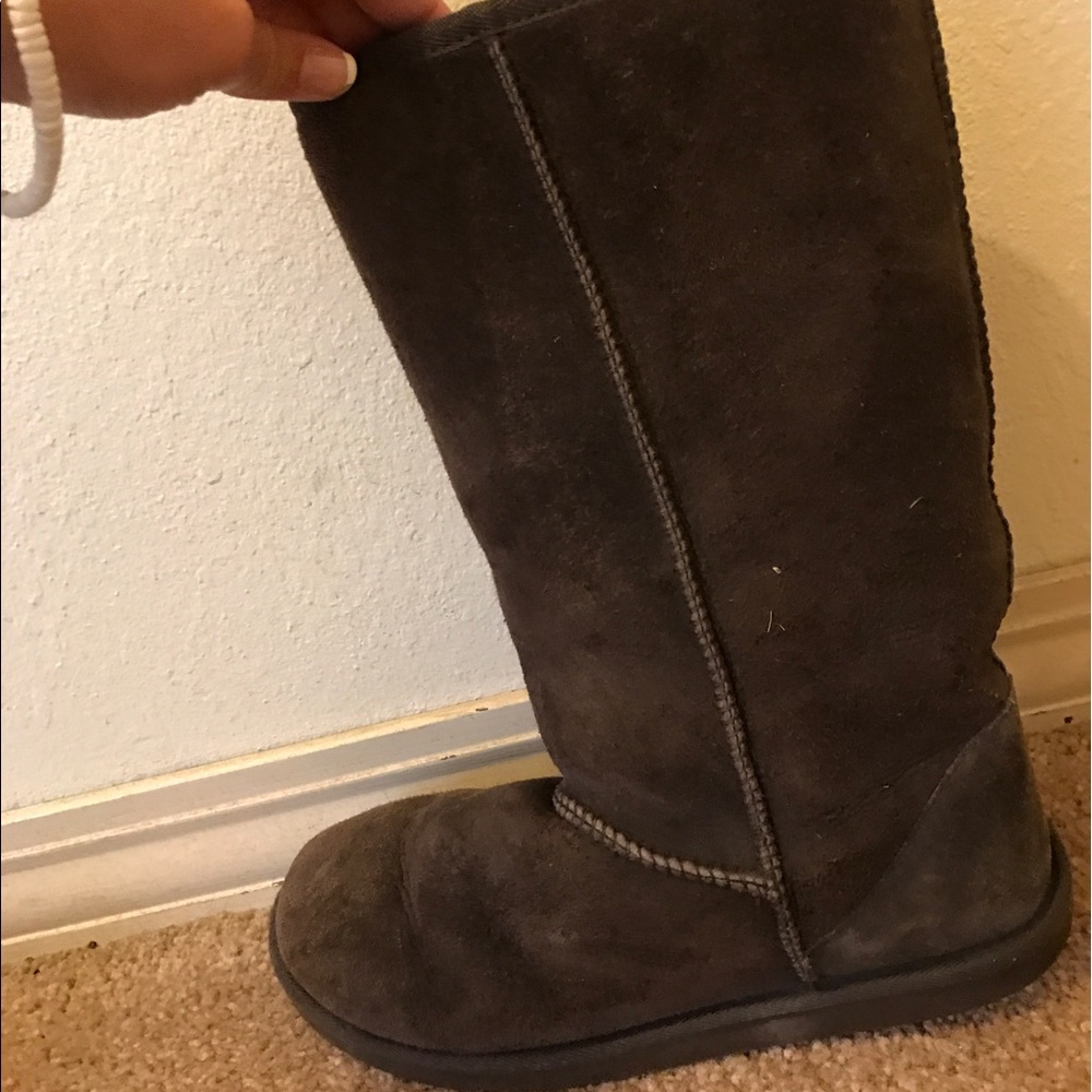 Brown soft boots