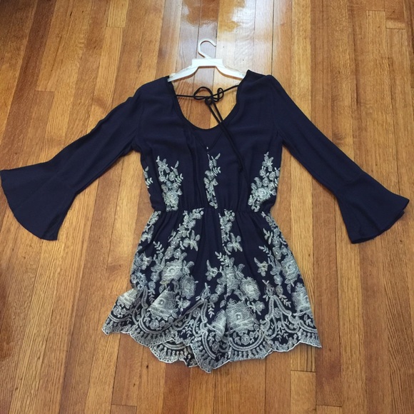 Embroidered Navy Romper - Picture 5 of 5