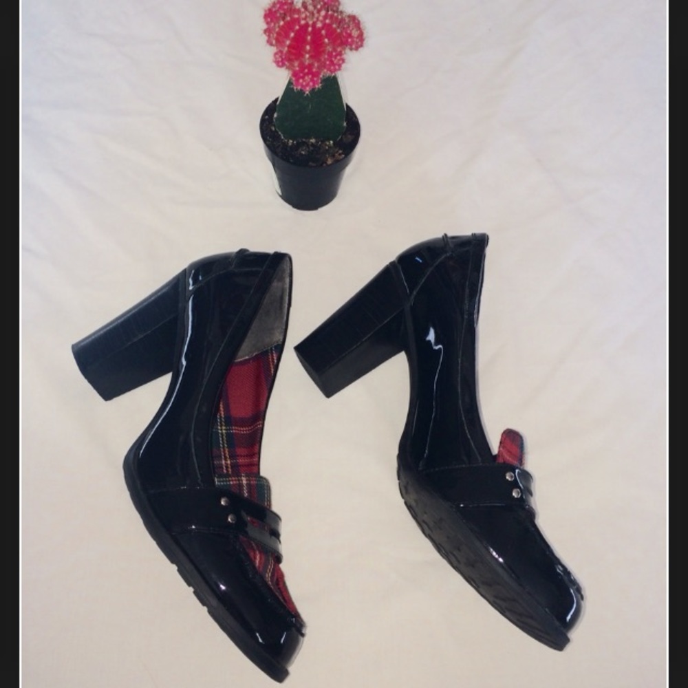 Bandolino heels