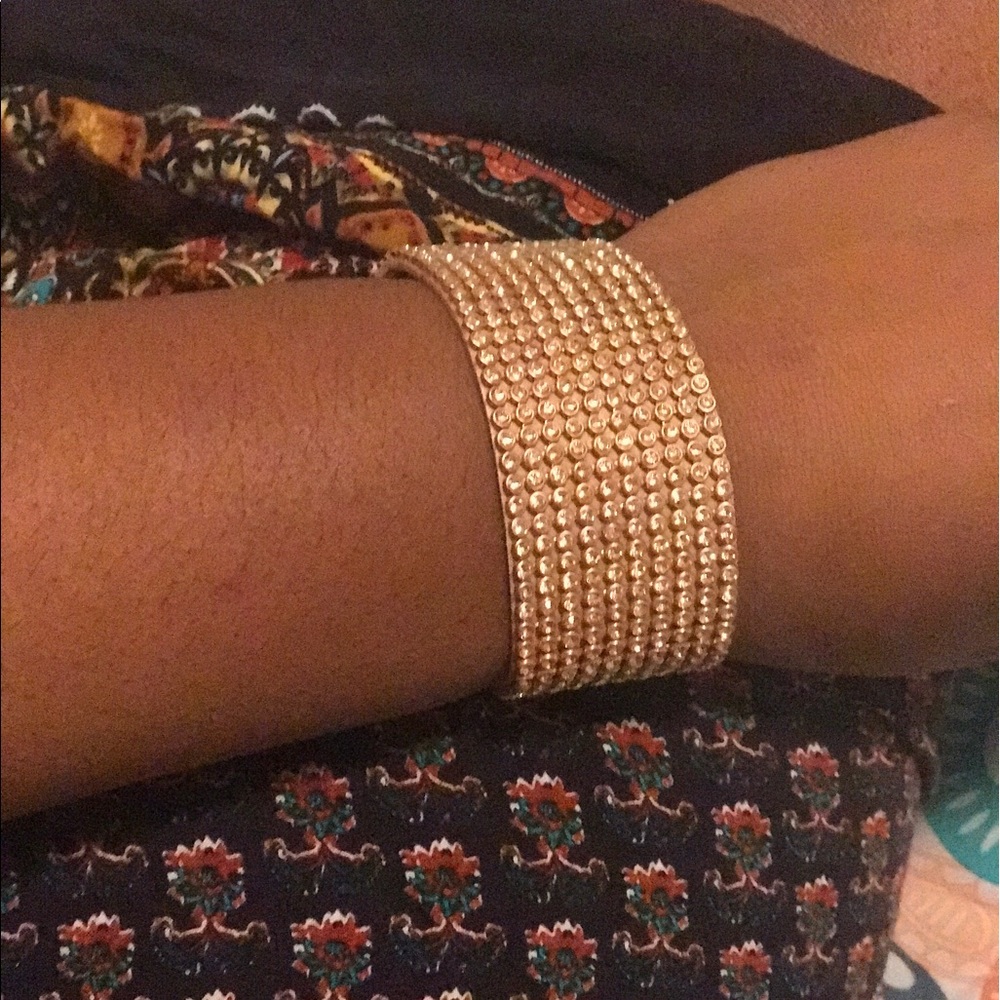 Magnetic glitz out rose gold bracelet