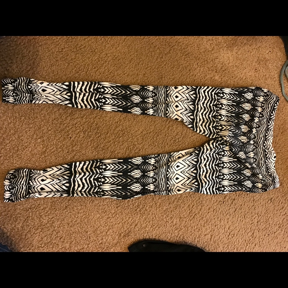 Patterned black and white pants