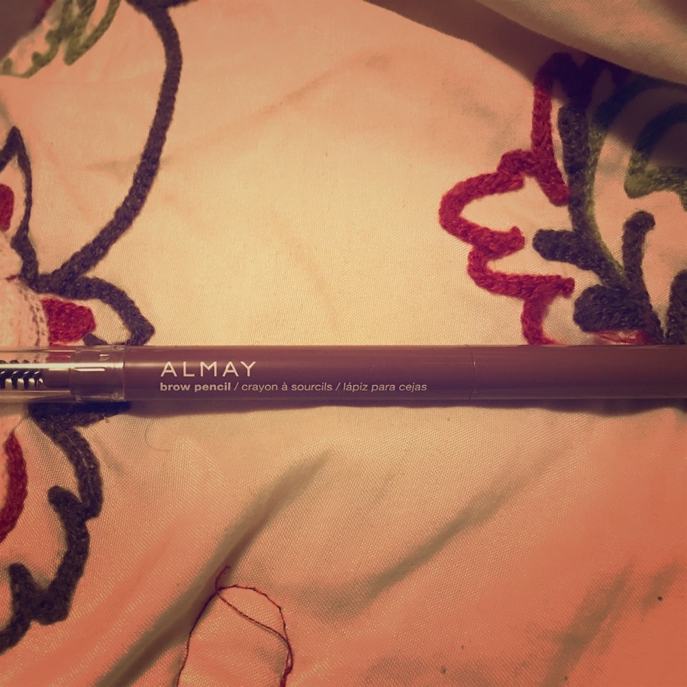 Brow pencil brand new