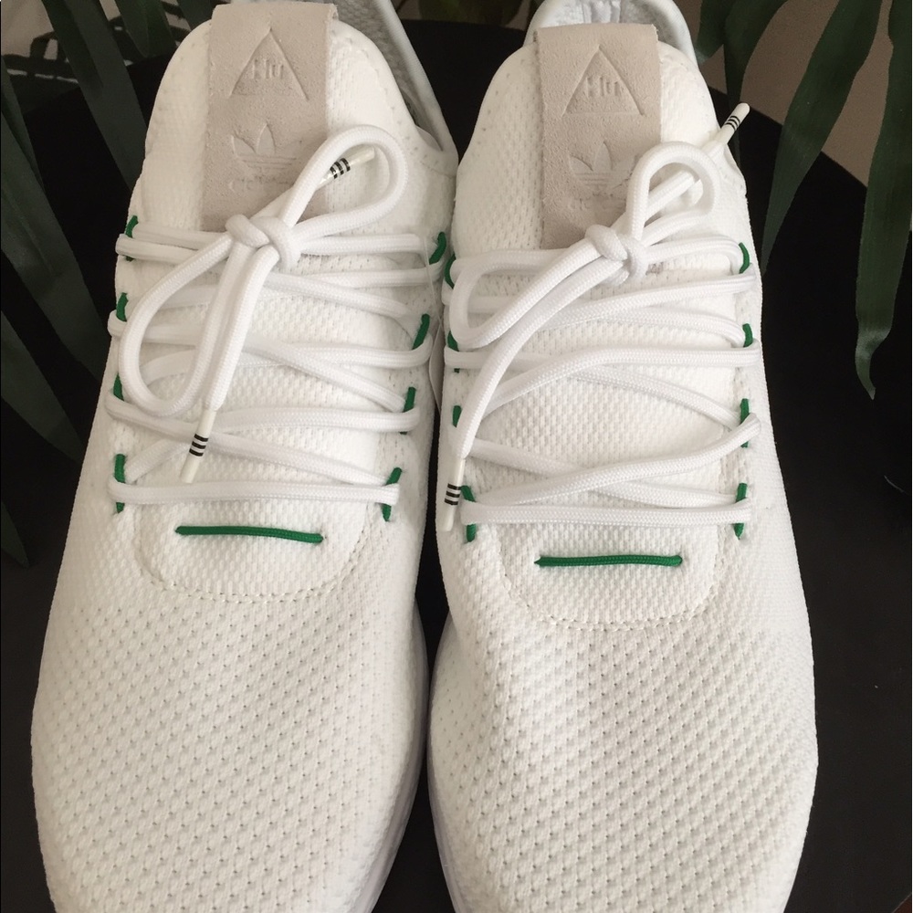 💧SOLD💧Pharrell x NMD hu 'tennis'