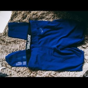 Nike leggings