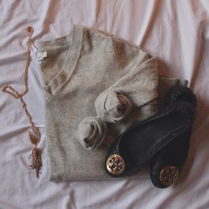 Vineyard Vines Cashmere V-Neck Sweater