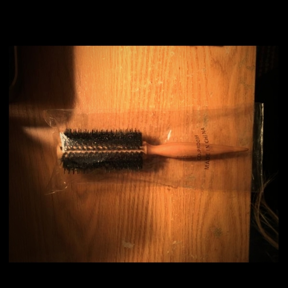 WEN styling wooden hair brush
