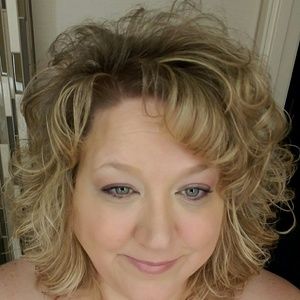 Meet your Posher, Trish