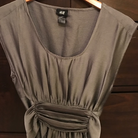 H&M Silver Cap Sleeve Dress - Picture 3 of 4