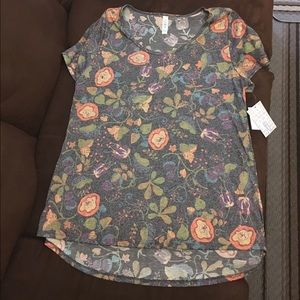 Lularoe XL Classic Tee NWT