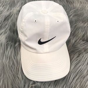 heritage 86 dri fit nike hat