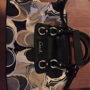 Coach scarf & patent purse
