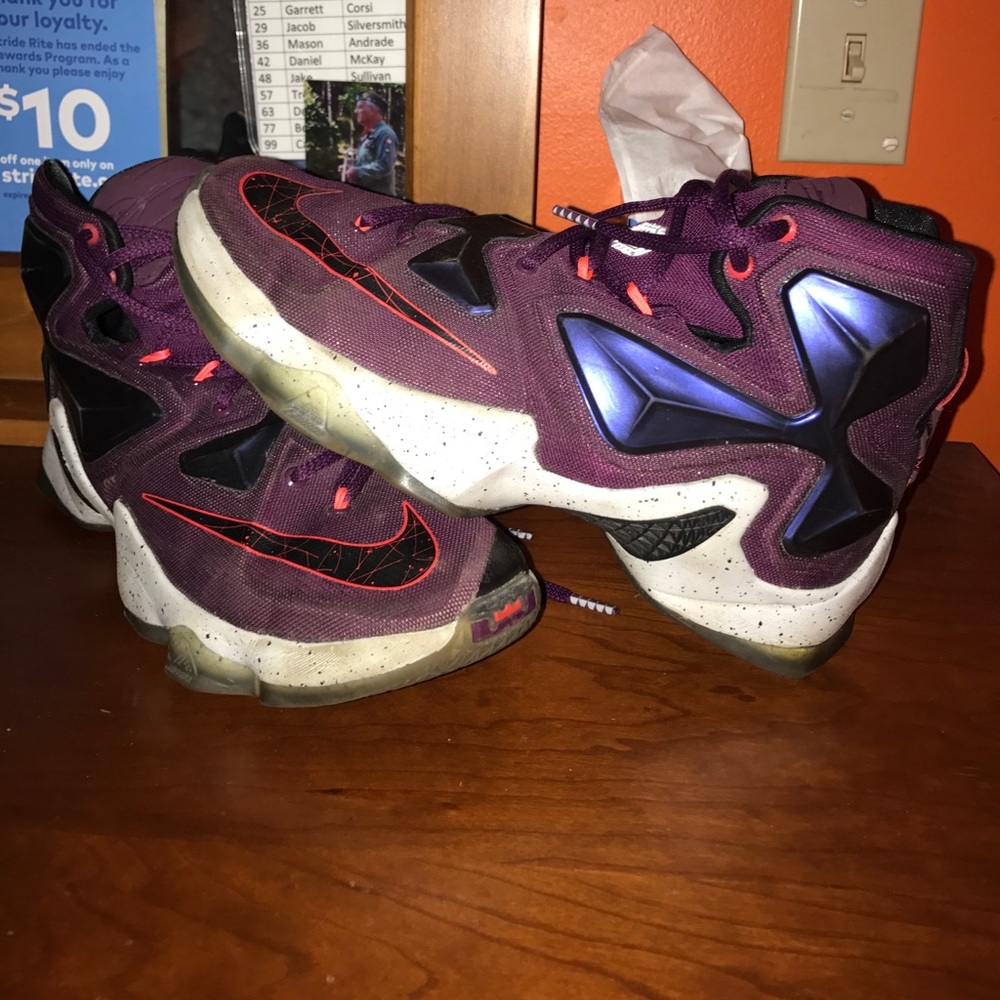 Nike Lebron 13