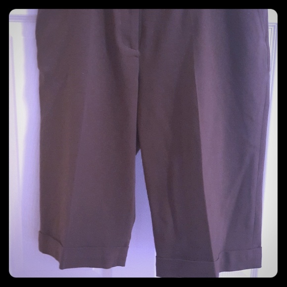 Brown shorts - Picture 1 of 1