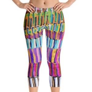 Vybrynt Cadenze Capri Leggings
