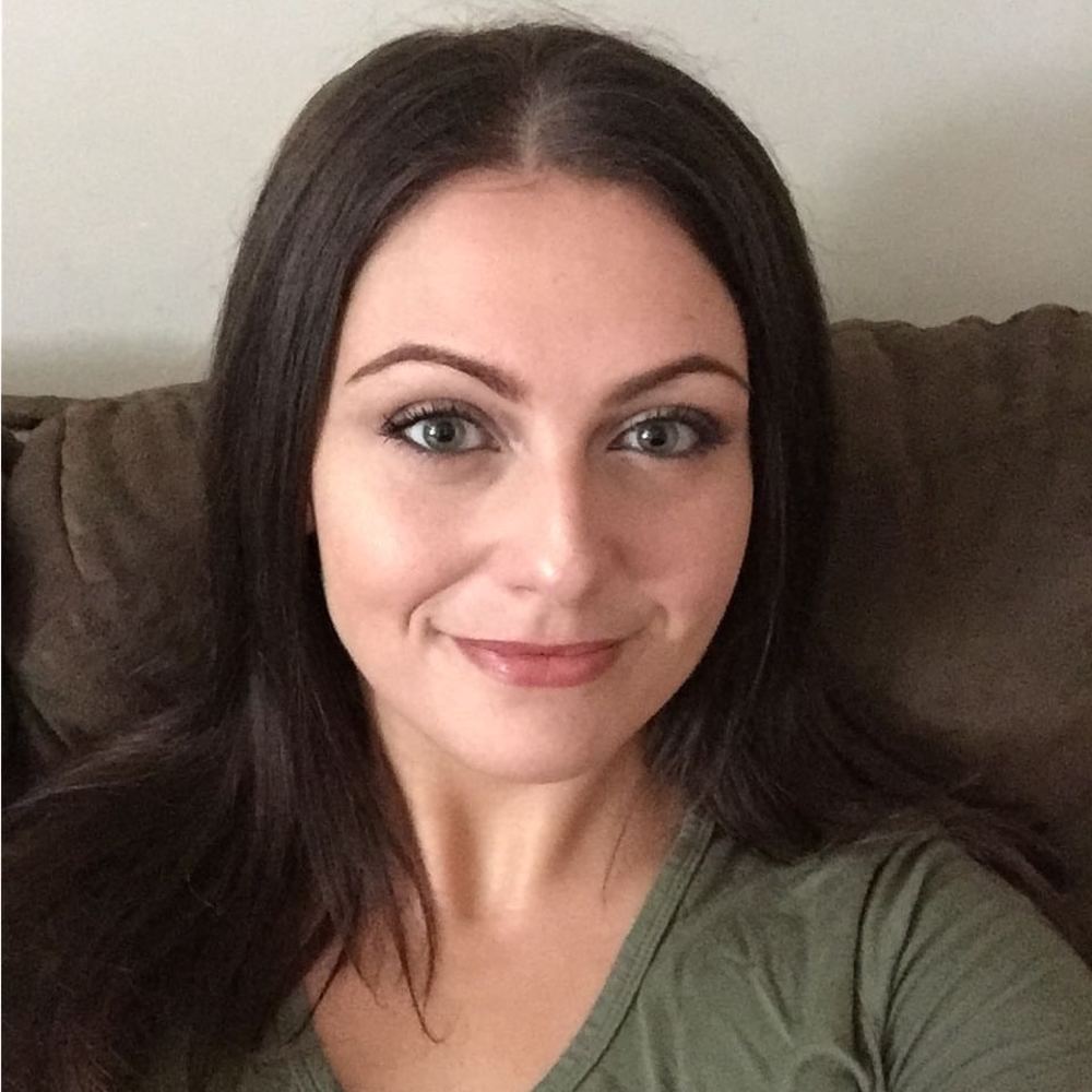 Meet your Posher, Stefanie