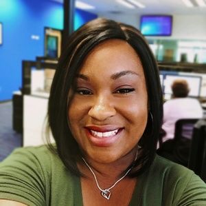 Meet your Posher, April