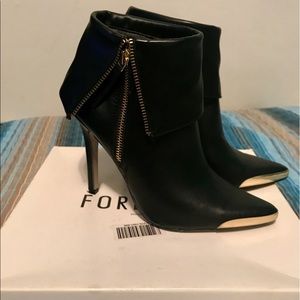 Black Booties 🖤😍