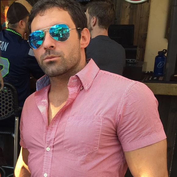 Meet your Posher, Aaron - Picture 1 of 1