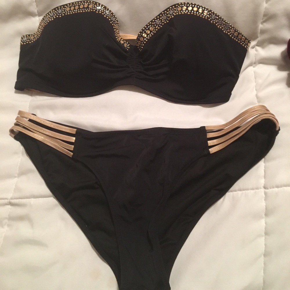 Victoria's Secret Strapless Black bathing suit set