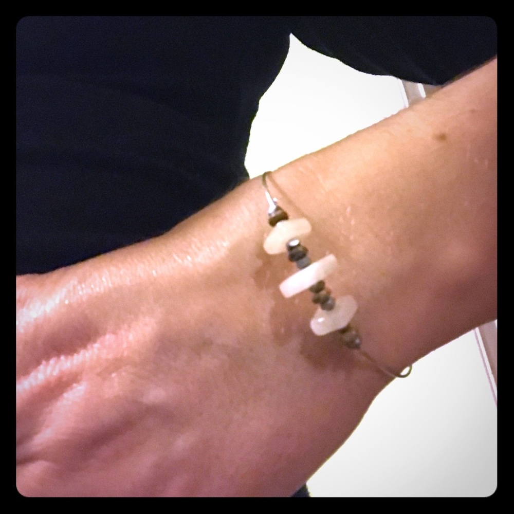 Open cuff bangle bracelet