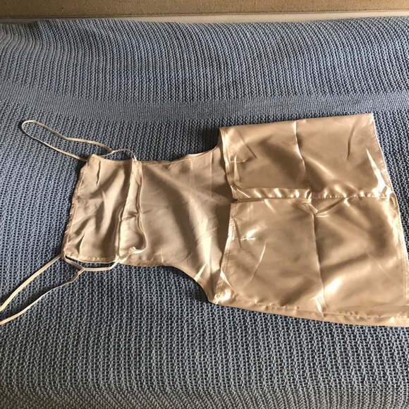 The Satin Mini Dress - Picture 4 of 8