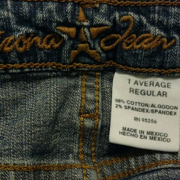 Arizona Distressed Jeans - Picture 7 of 10