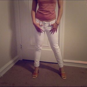 American Eagle White Jeans
