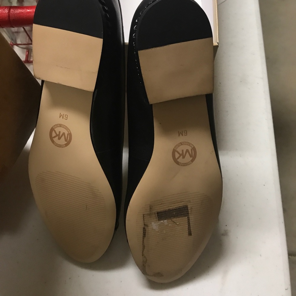 Shoes - Picture 5 of 5