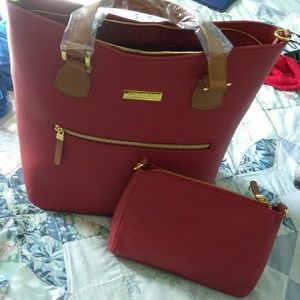 Meet your Posher, Shirley