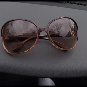 marc jacobs sunglasses with case