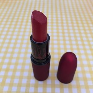 MAC Viva Glam Rihanna #1