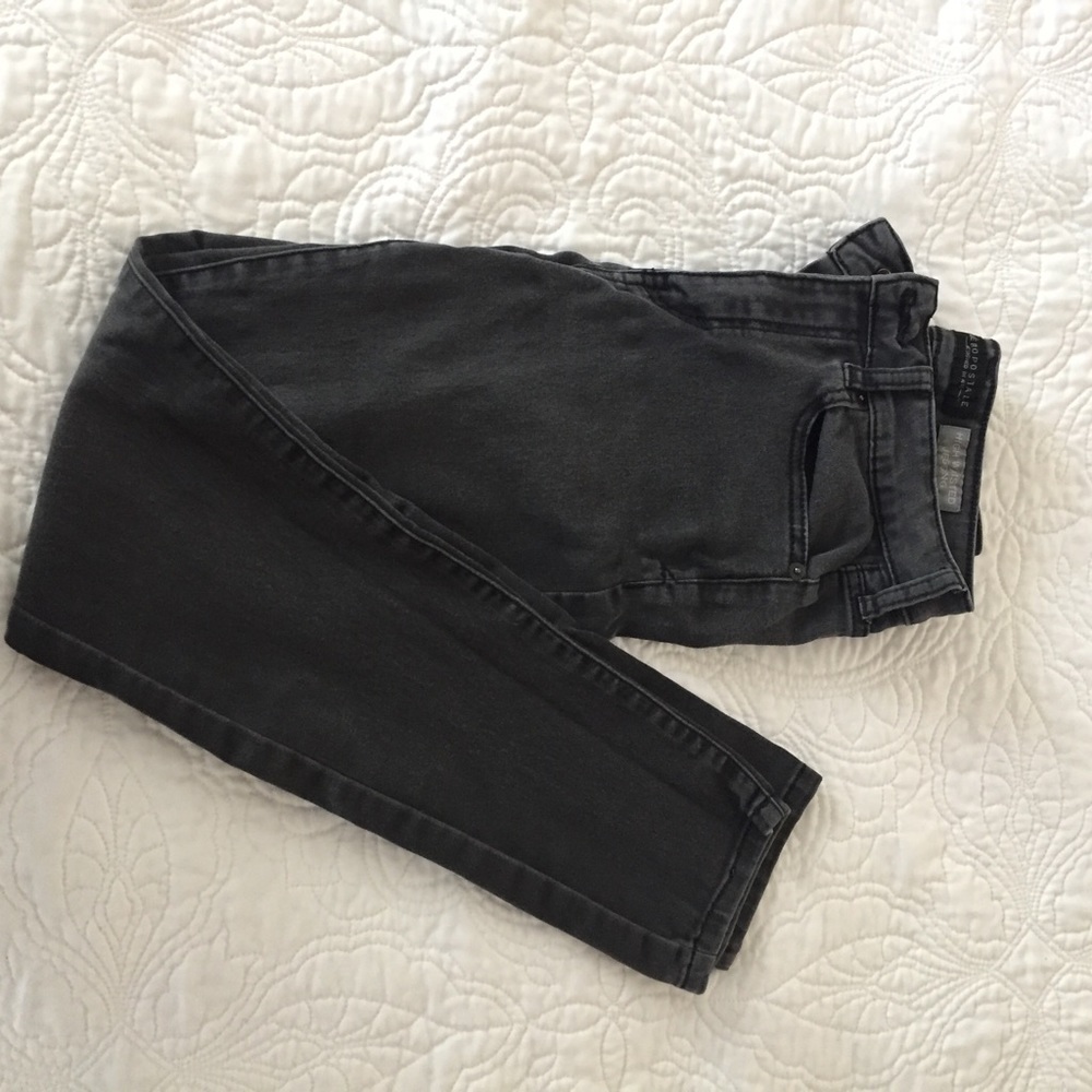 Aeropostale grey jeans
