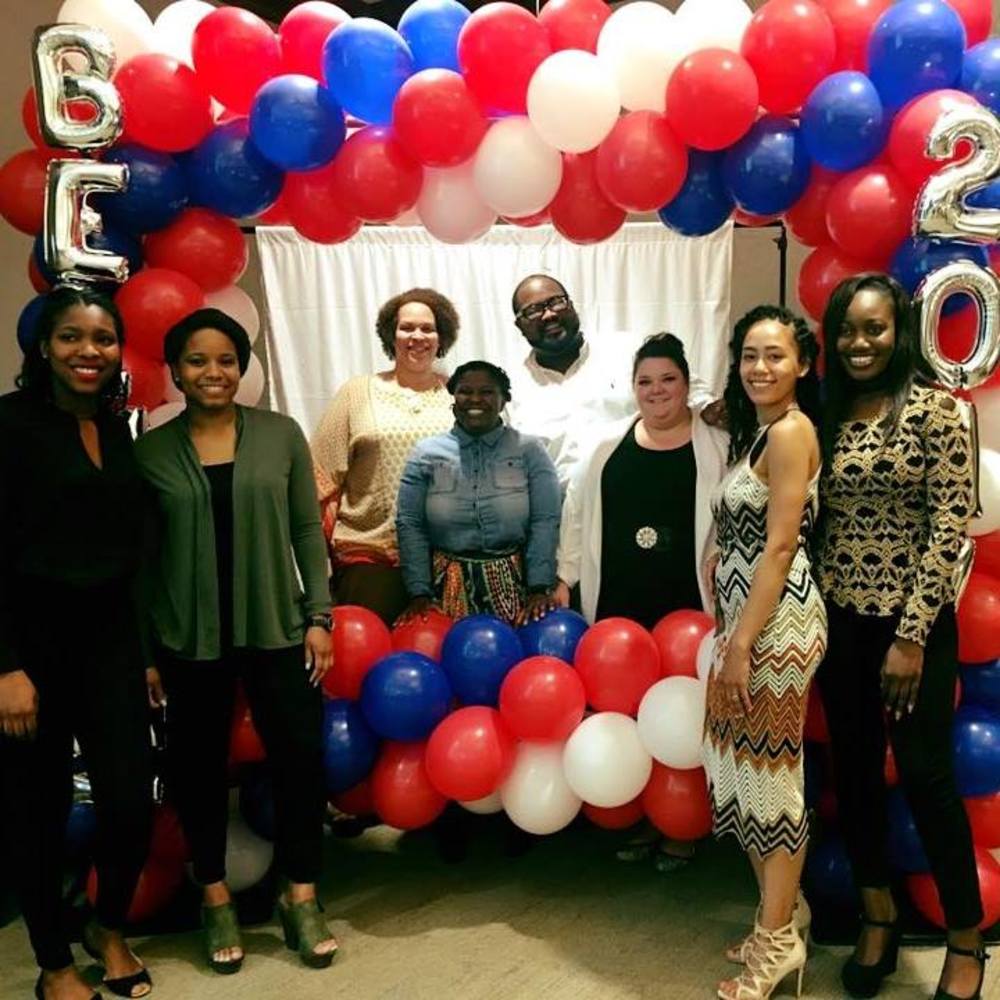 Meet your Posher, Robert