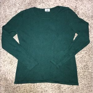 dark green sweater
