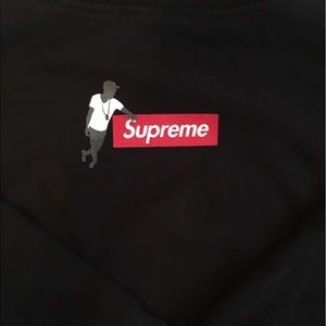 Supreme hoodie