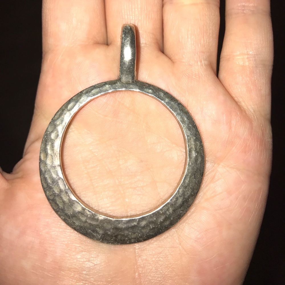 Premier jewelry silver plated hammered pendant