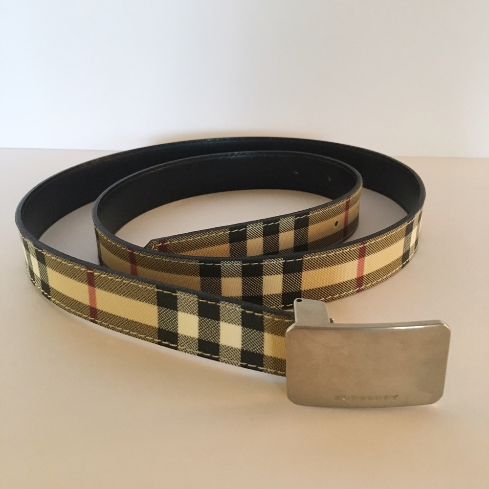 Burberry Classic Plaid belt