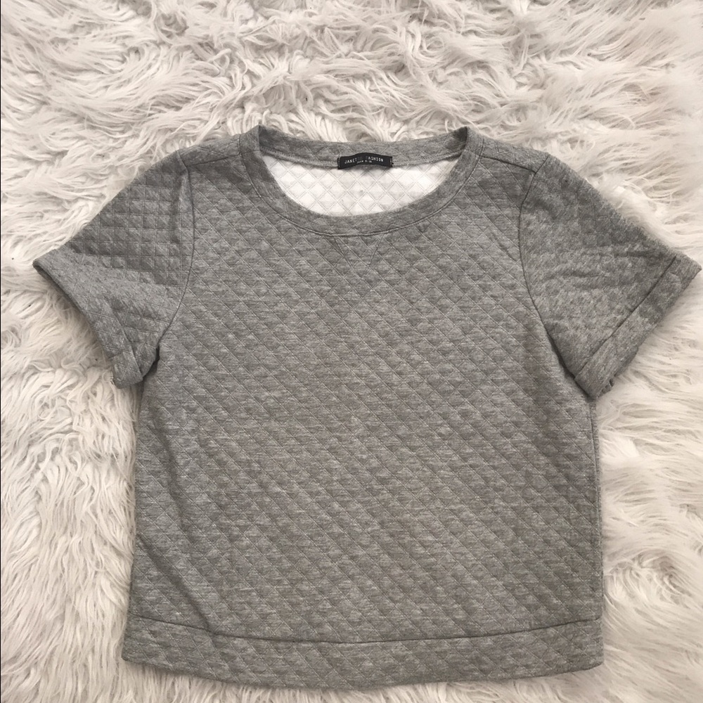 Gray quilted shirt