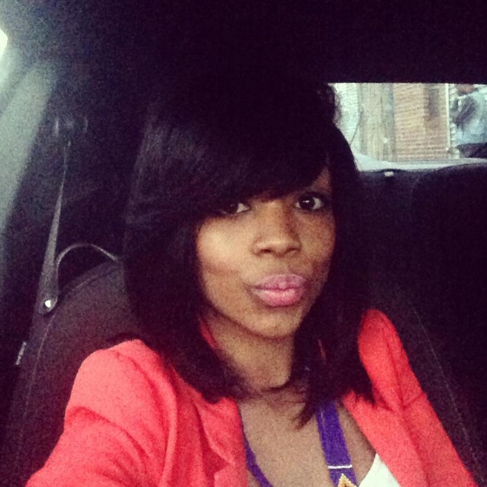 Meet your Posher, Taj