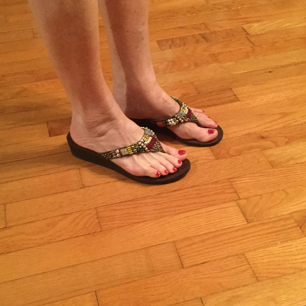 Sandles