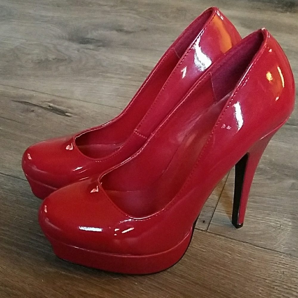 Paprika pumps