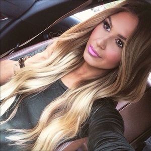 Meet your Posher, Vanesa