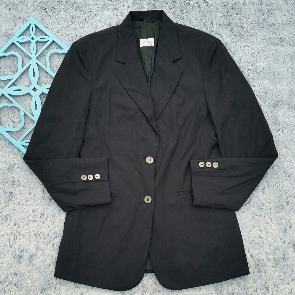 SOLD {United Colors Of Benetton Black Blazer} - Picture 1 of 6