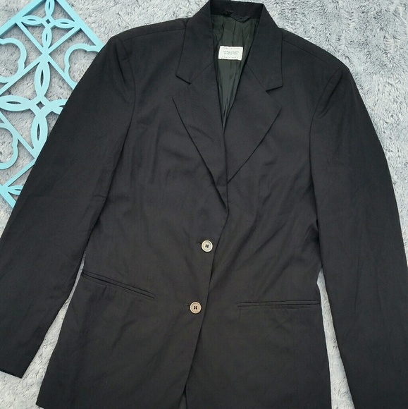 SOLD {United Colors Of Benetton Black Blazer} - Picture 3 of 6